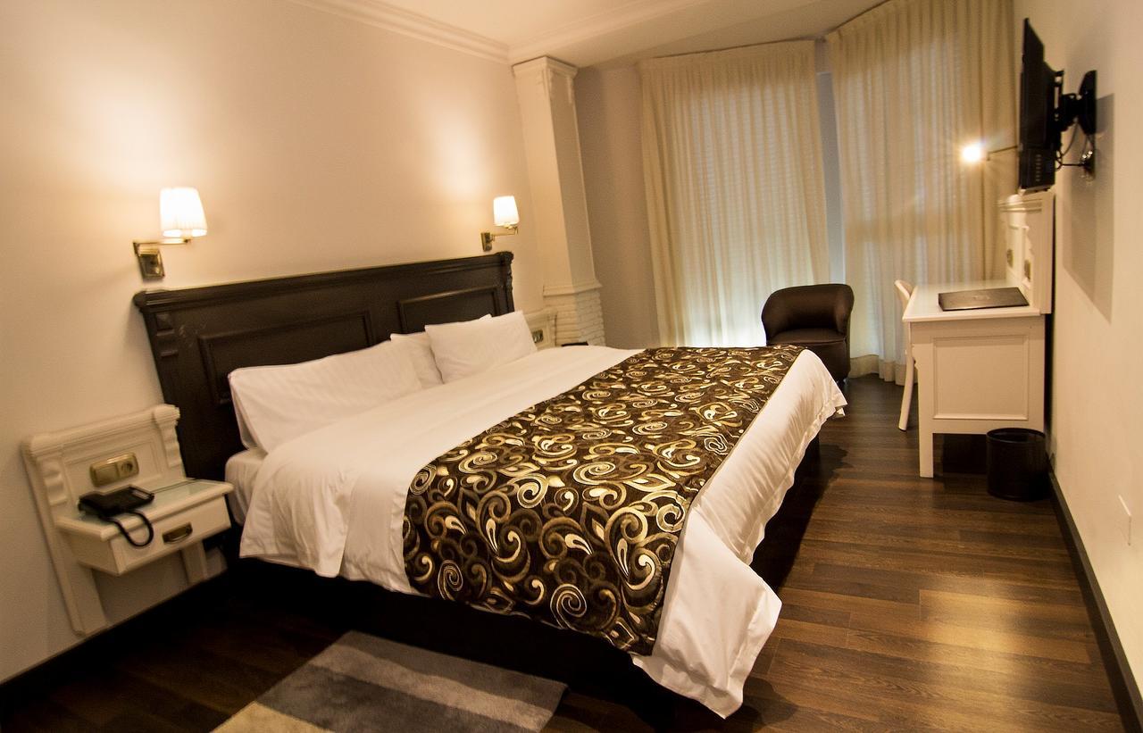 Standard Double Room,414641919:JPEG